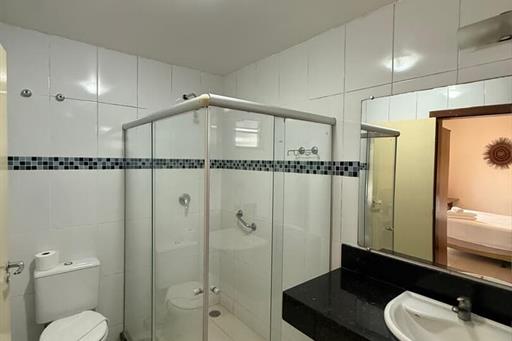 banheiro girassol.jpeg