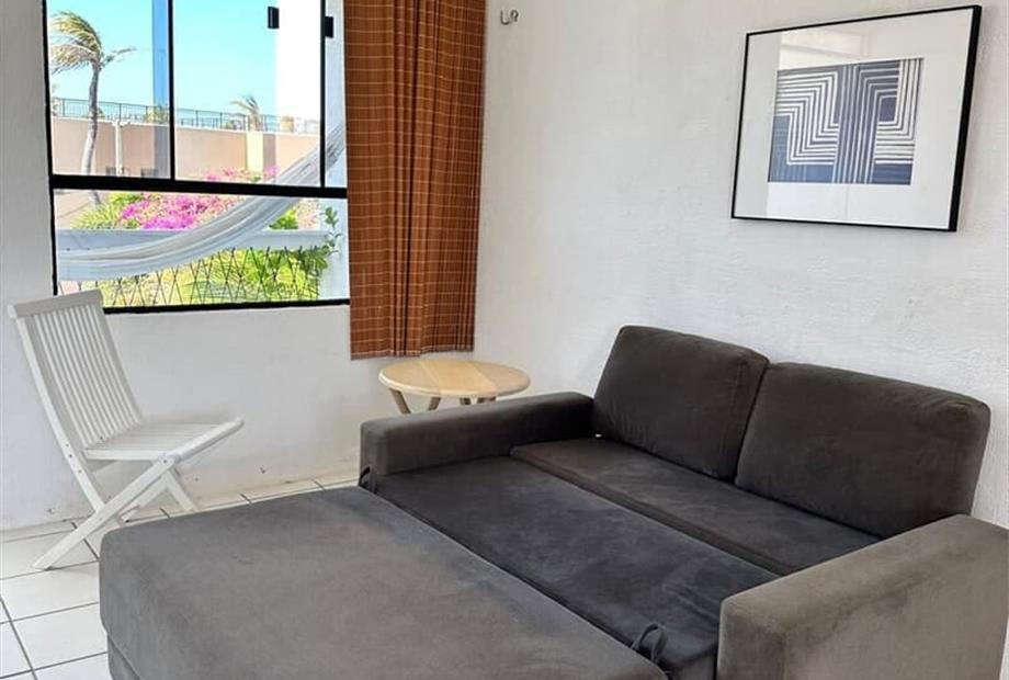 whatsapp image 2025-10-18 at 16.12.19 (2).jpeg