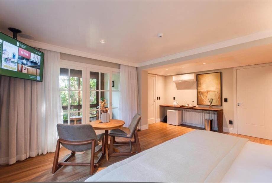 whatsapp image 2025-11-24 at 16.10.16 (14).jpeg