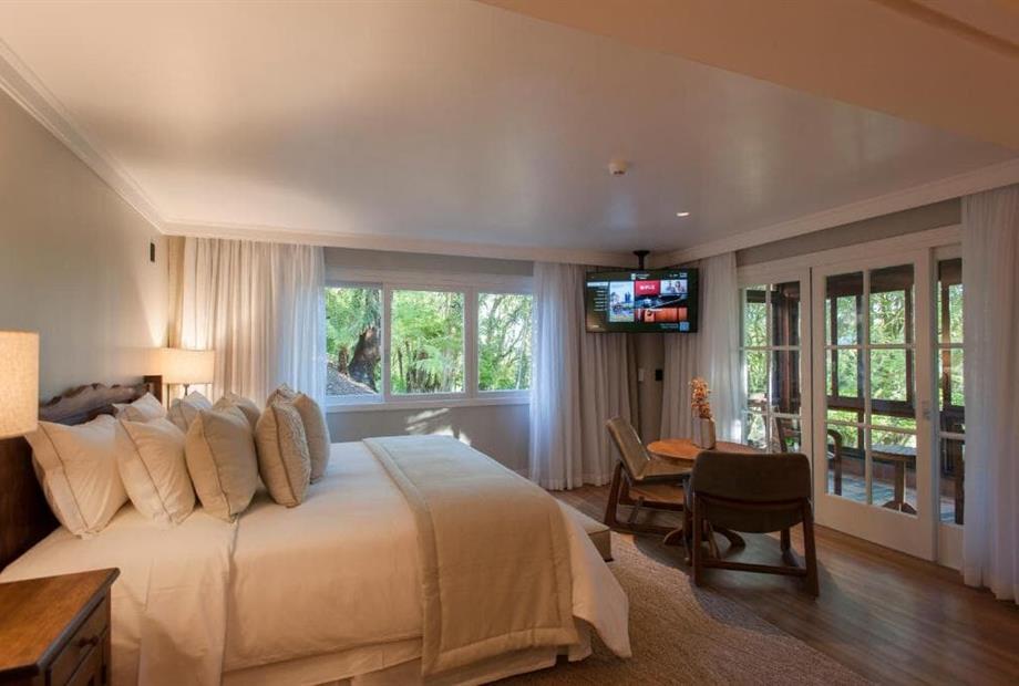 whatsapp image 2025-11-24 at 16.10.16 (12).jpeg