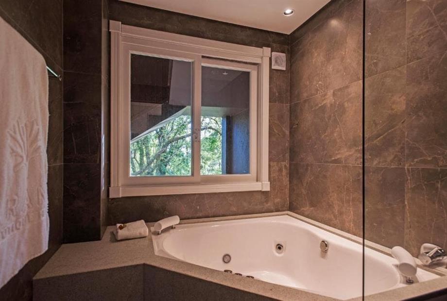 whatsapp image 2025-11-24 at 16.10.16 (8).jpeg