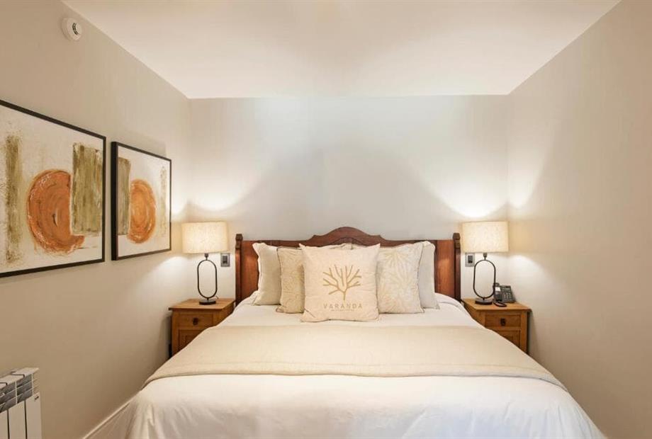 whatsapp image 2025-11-24 at 16.08.45 (2).jpeg