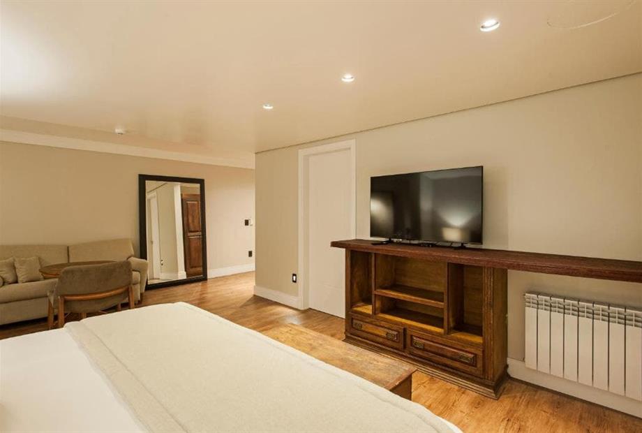 whatsapp image 2025-11-24 at 16.23.34 (5).jpeg