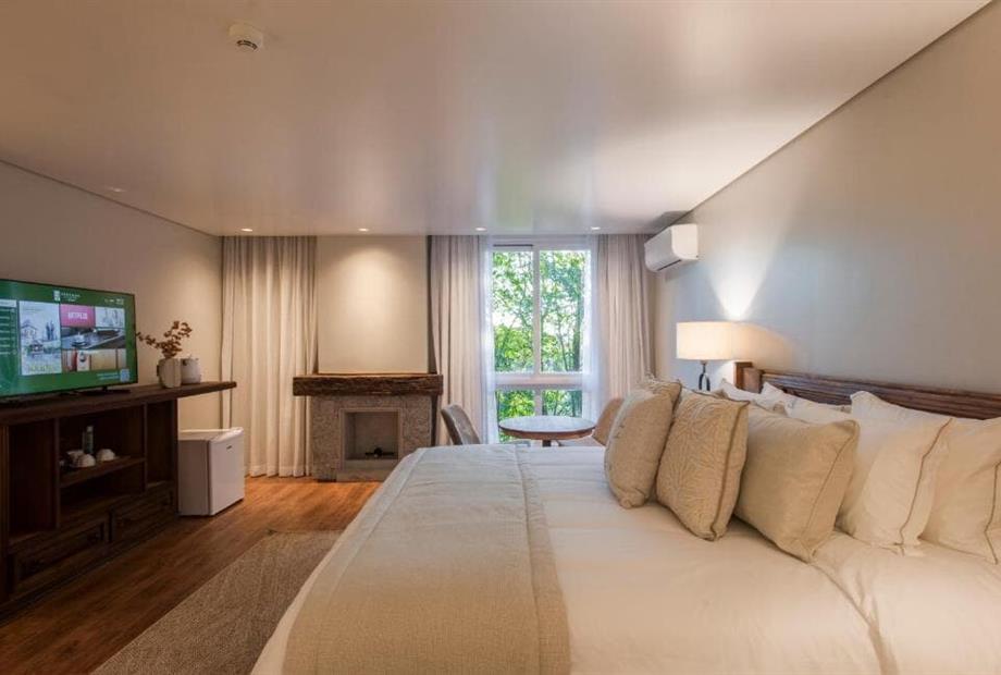 whatsapp image 2025-11-24 at 16.22.05 (12).jpeg