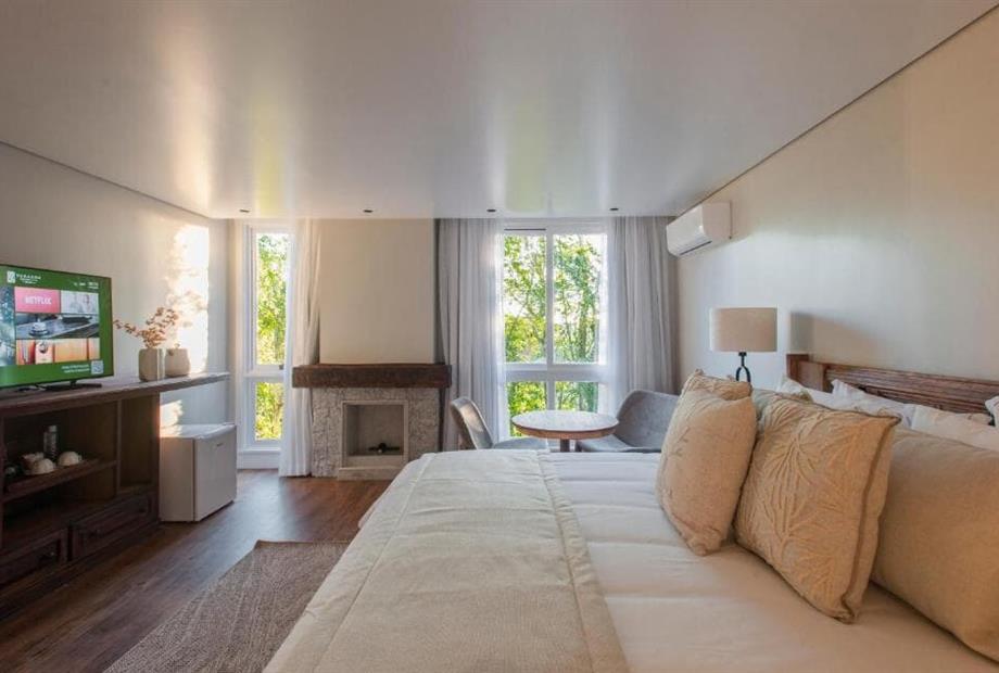 whatsapp image 2025-11-24 at 16.22.05 (11).jpeg