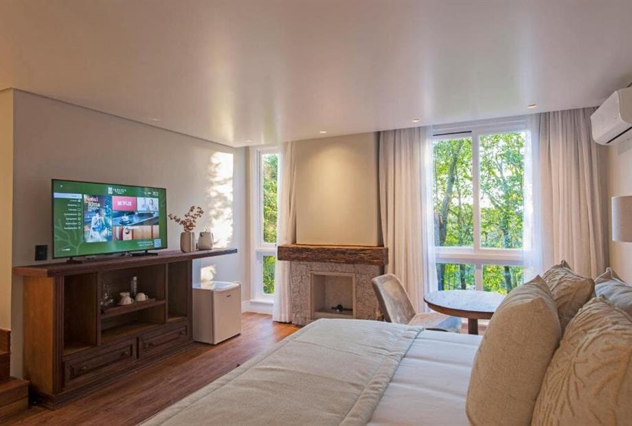 whatsapp image 2025-11-24 at 16.22.05 (16).jpeg