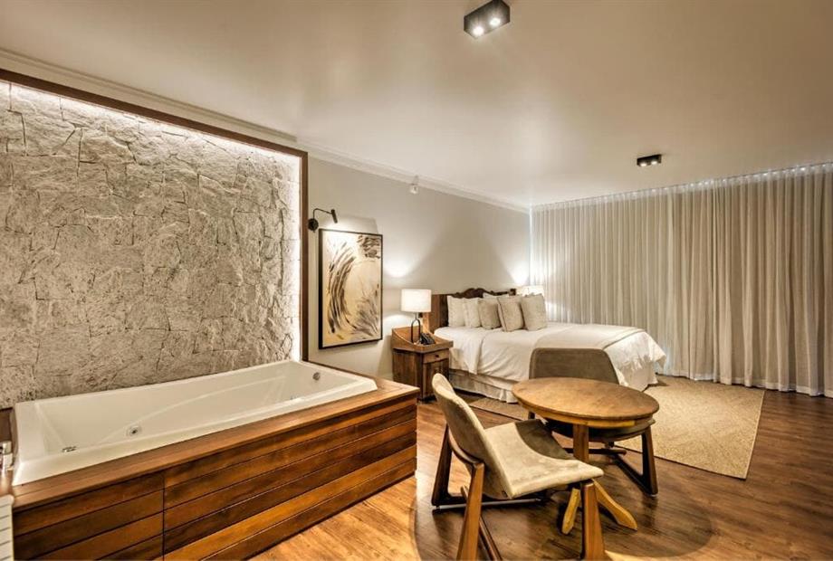 whatsapp image 2025-11-24 at 16.19.43 (10).jpeg