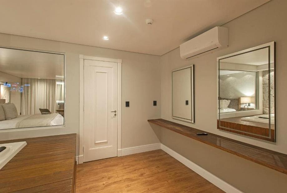 whatsapp image 2025-11-24 at 16.18.07 (3).jpeg