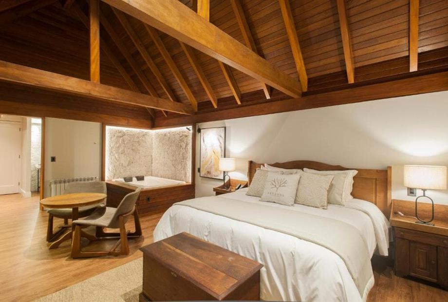 whatsapp image 2025-11-24 at 16.13.06 (24).jpeg