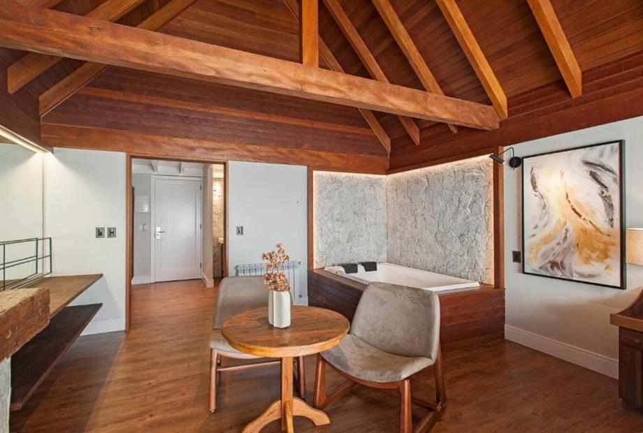 whatsapp image 2025-11-24 at 16.13.06 (21).jpeg