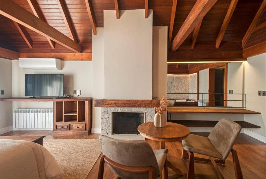 whatsapp image 2025-11-24 at 16.13.06 (20).jpeg