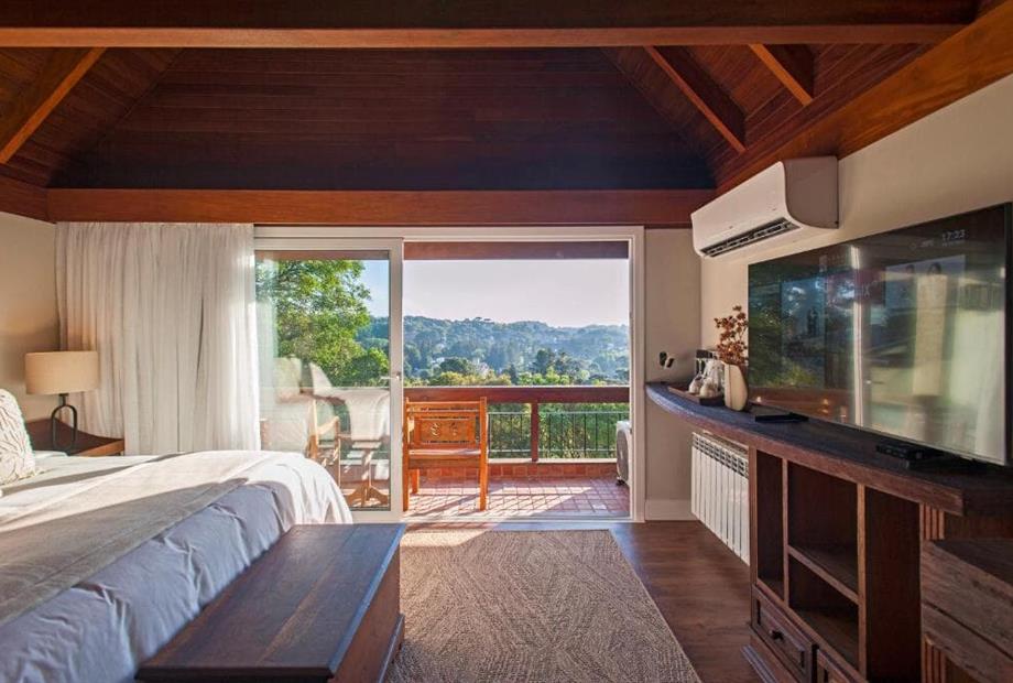 whatsapp image 2025-11-24 at 16.13.06 (12).jpeg