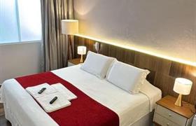 Quarto Quádruplo Standard do Hotel Cabana Suica