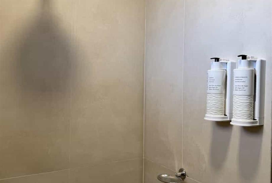 whatsapp image 2025-08-13 at 12.01.41.jpeg