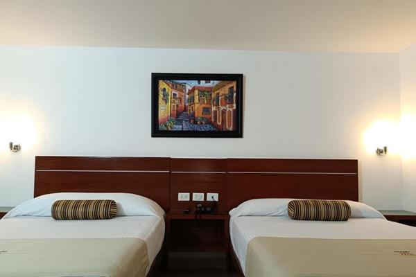 Photo 8 of Grand City Hotel