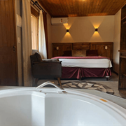 Suíte Luxo com Hidromassagem