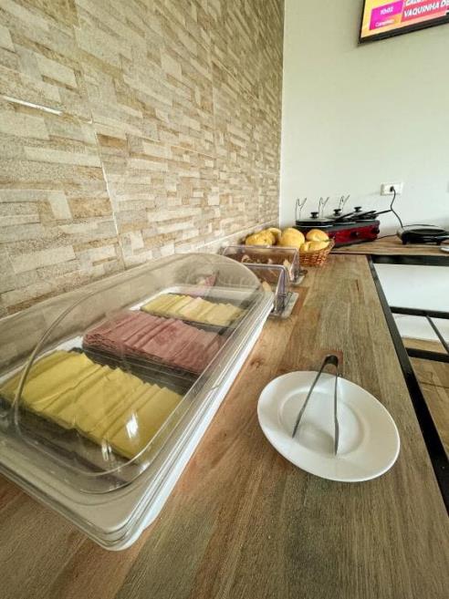 buffet cafe da manha.jpg