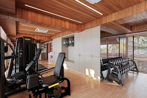 mare noronha_23_042c_academia_c16_r00.jpg