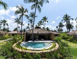 Primitivo Hotel e Villas