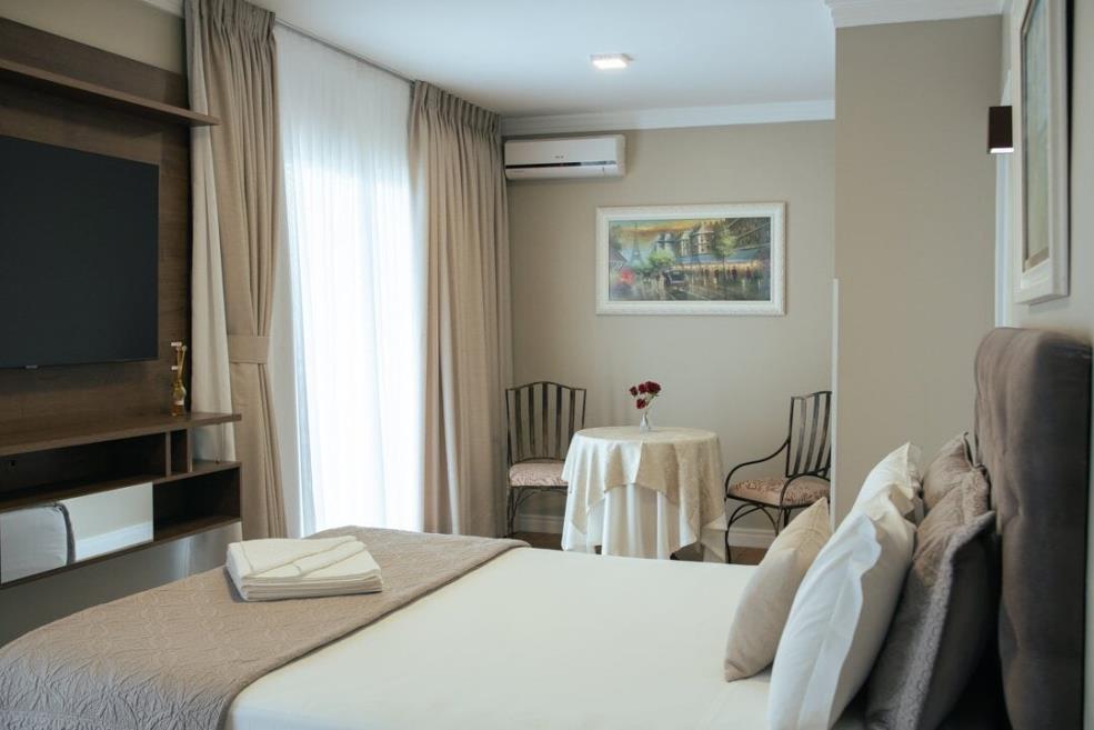 3 suite.jpg