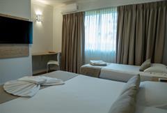 Quarto Triplo Standard