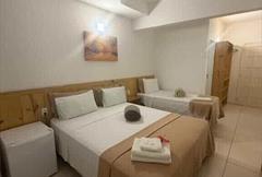 Quarto Triplo Básico na Recepção