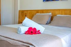 QUARTO CASAL SEM VISTA ESTACIONAMENTO