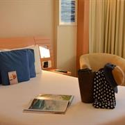 Apartamento Superior Cama Queen vista Lateral Mar