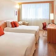 Apartamento Superior 2 Camas de Solteiro vista Lateral Mar