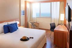 Apartamento Luxo Cama Queen vista Frente Mar