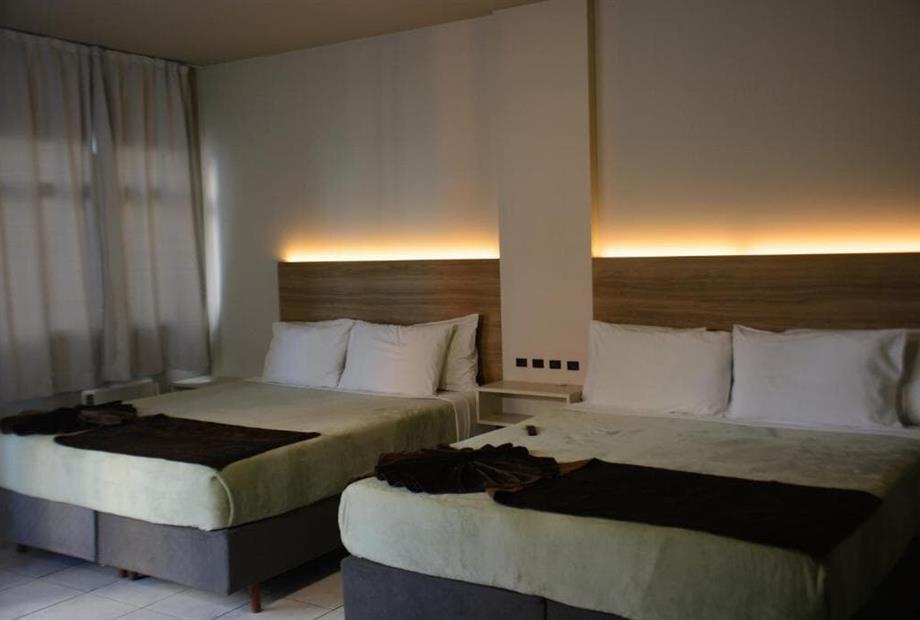 Quarto Família com Varanda-2.jpg