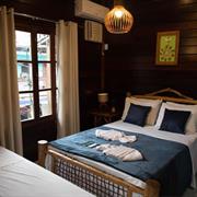 Quarto Triplo Rústico