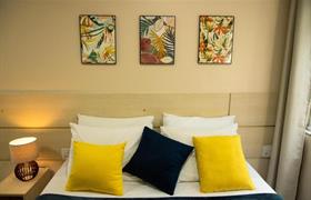 Quarto Duplo Contemporâneo do Lonier Nature INN