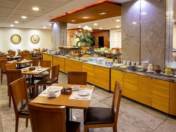 Café da manhã_buffet 3.jpg