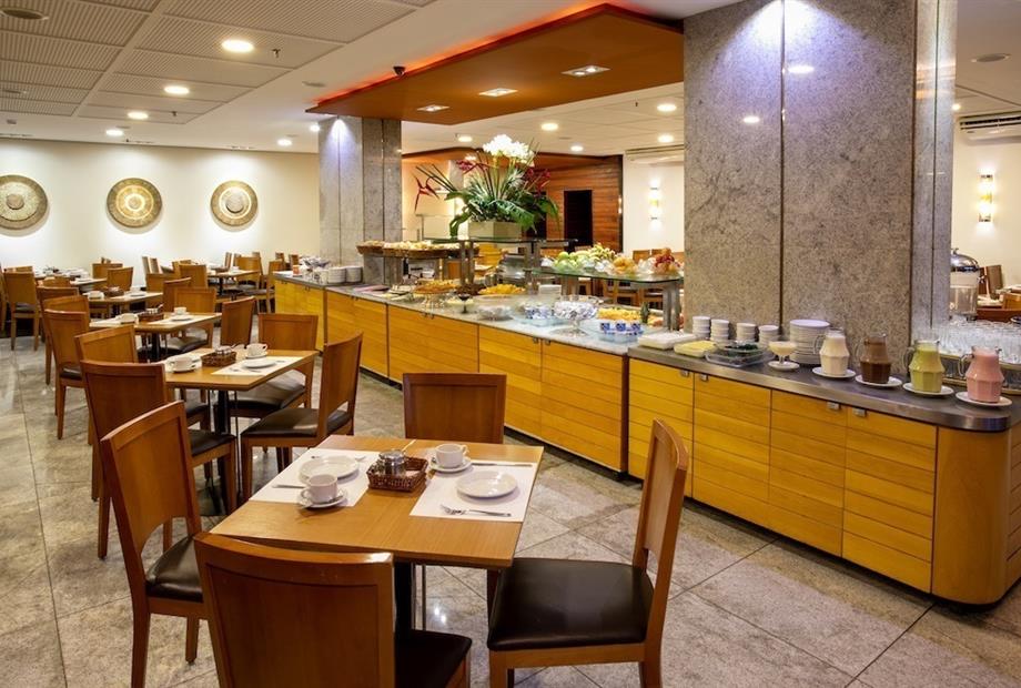 Café da manhã_buffet 3.jpg