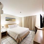 LUXO SUPERIOR - Duplo Casal Adaptado PNE/PCD (vista parcial mar)