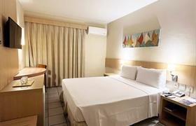 STANDARD - Duplo  (1 cama casal -  vista cidade) do HOTEL DIOGO