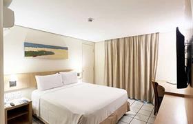 LUXO SUPERIOR - Duplo Adaptado Pessoas com Deficiências (cama casal - vista parcial mar) do HOTEL DIOGO