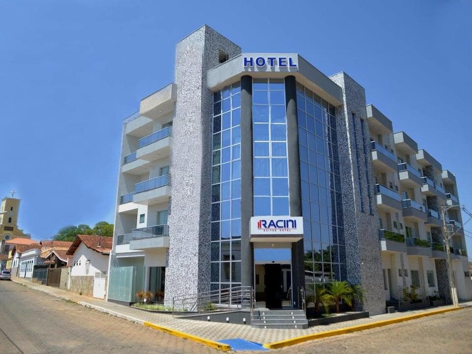 Racini Suites Hotel 1