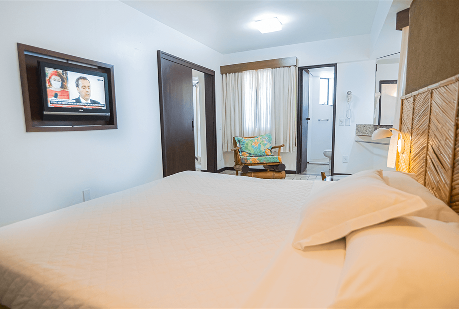 jrn08734_edit (1).png