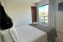 Quarto Duplo com Varanda Lateral