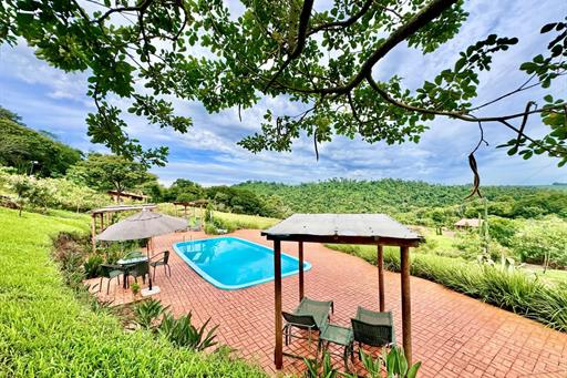 piscina do morro2.jpg