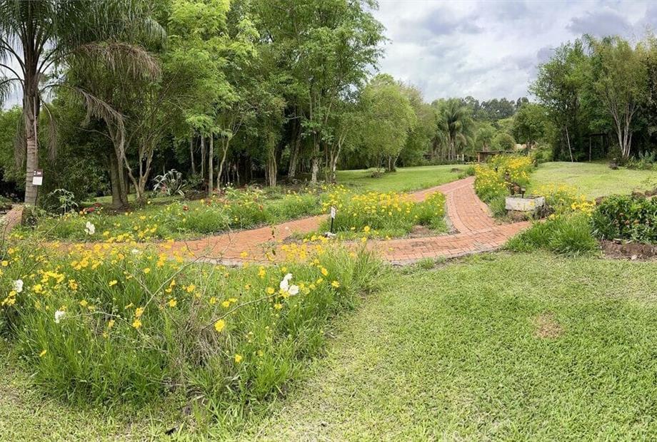 hotel fazenda vale alvorada - quarto standard.jpg