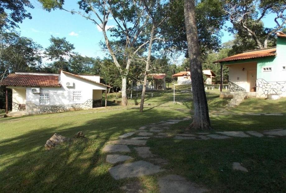 Quarto Triplo com Varanda-13.jpg