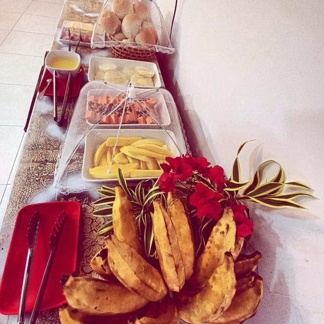 buffet .jpeg