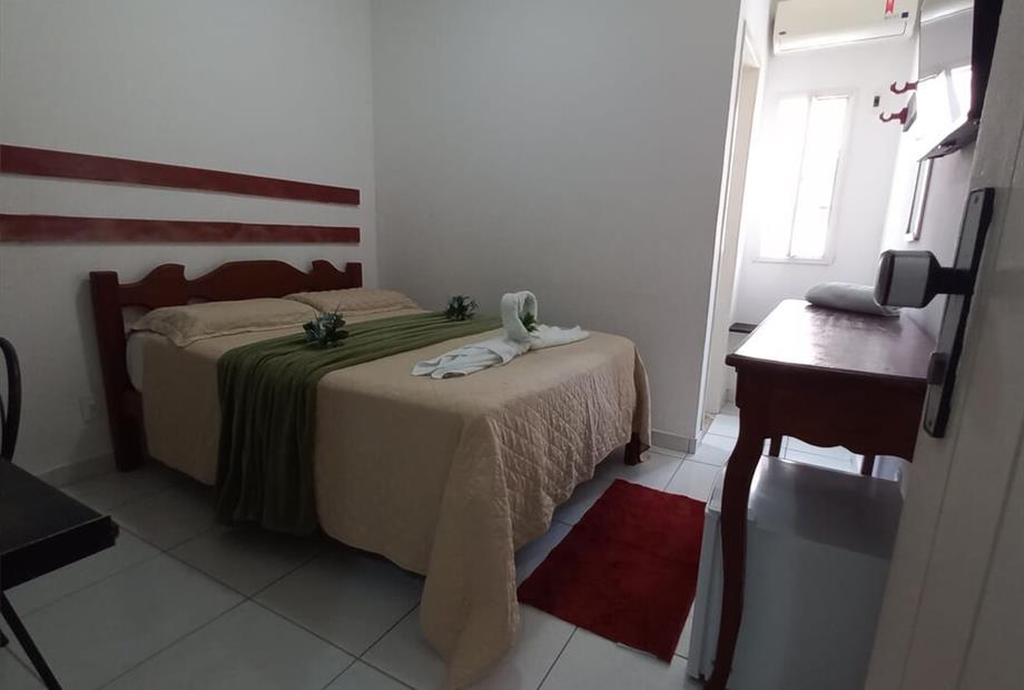 visão geral suite 102 piso superior.jpeg