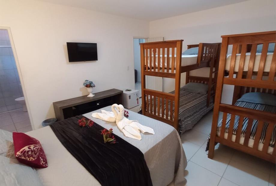 camas da suite superior piso superior 101.jpeg