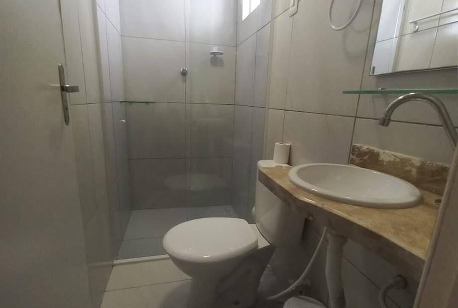 wc da suite 108.jpeg