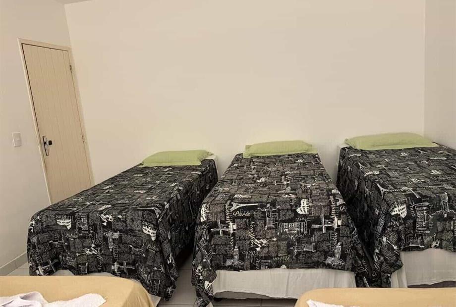 camas de solteiro quarto superior 101.jpeg