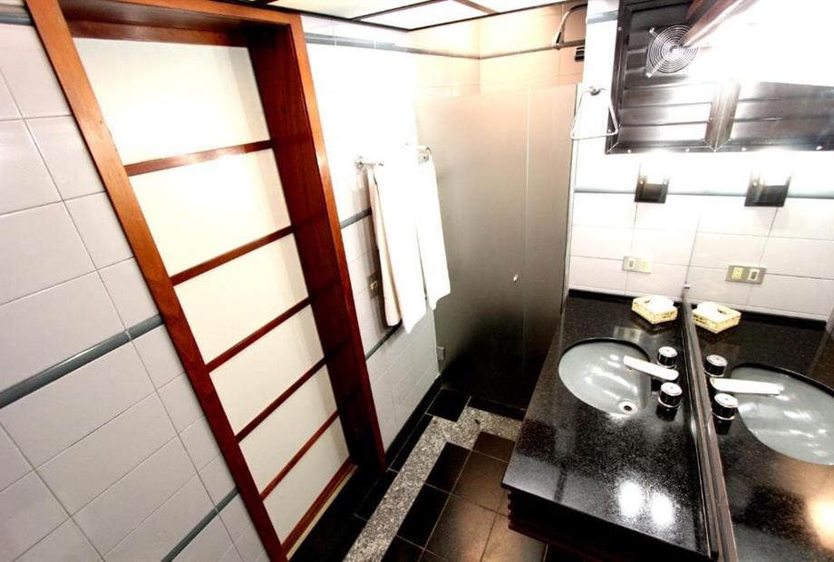 Quarto Duplo Standard com Cama de Casal-4.jpg